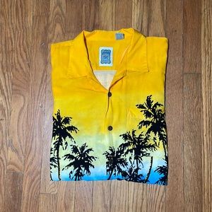 Vintage Ocean Current Button Down Shirt